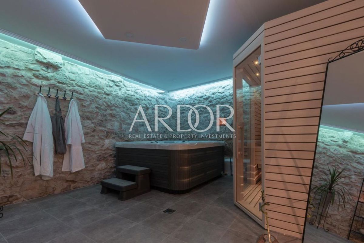 Hiša Tribalj, Vinodolska Općina, 215m2