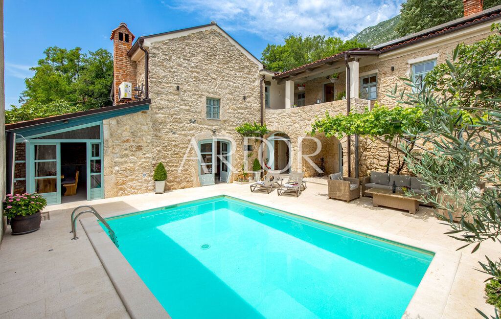 Hiša Tribalj, Vinodolska Općina, 215m2