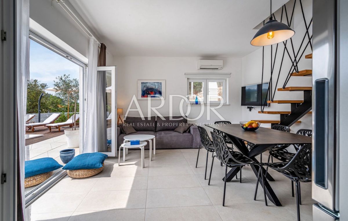 Hiša Žman, Sali, 172m2