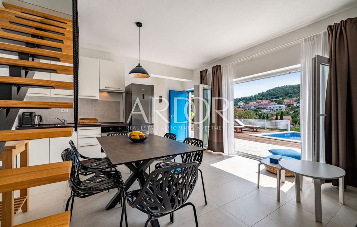 Hiša Žman, Sali, 172m2