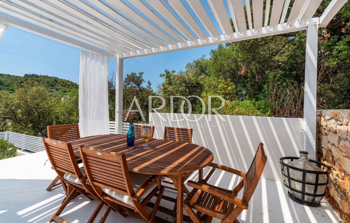 Hiša Žman, Sali, 172m2