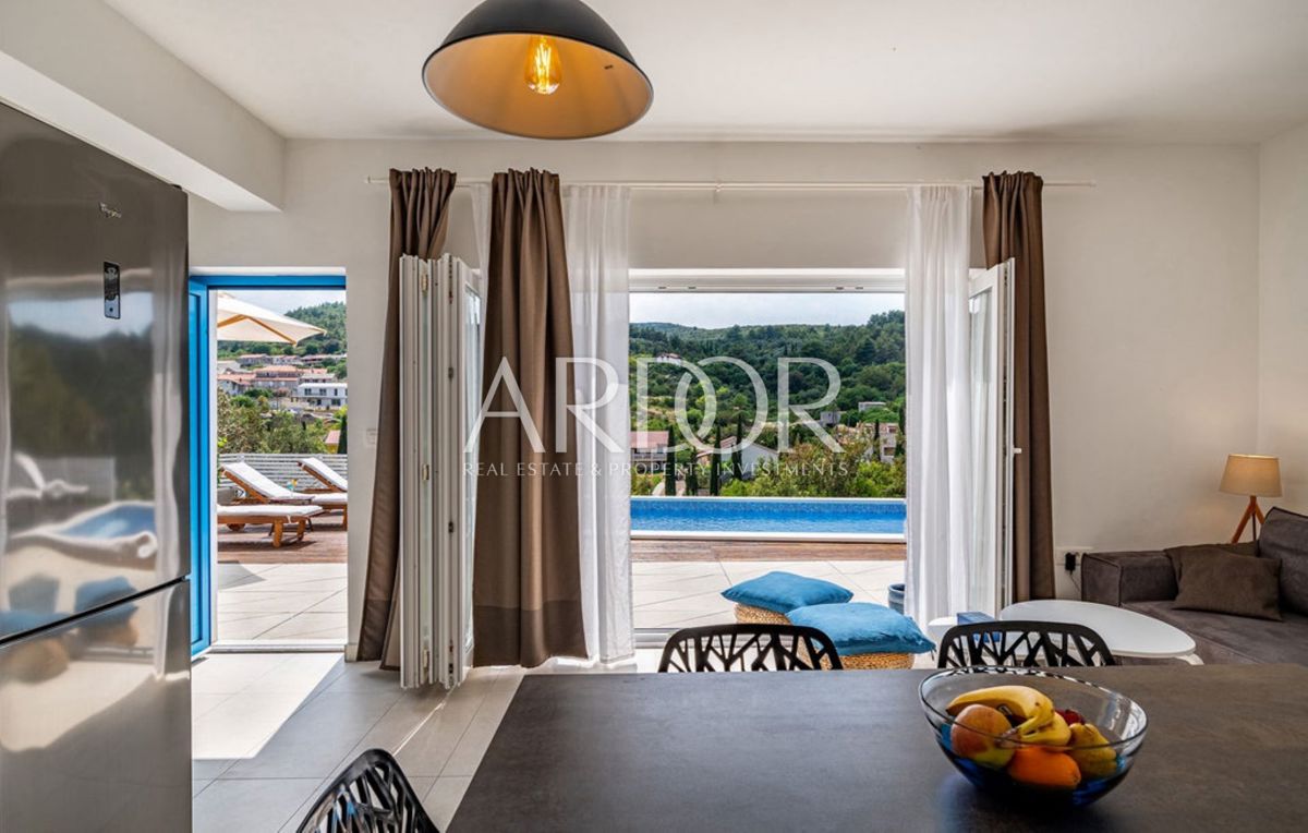 Hiša Žman, Sali, 172m2