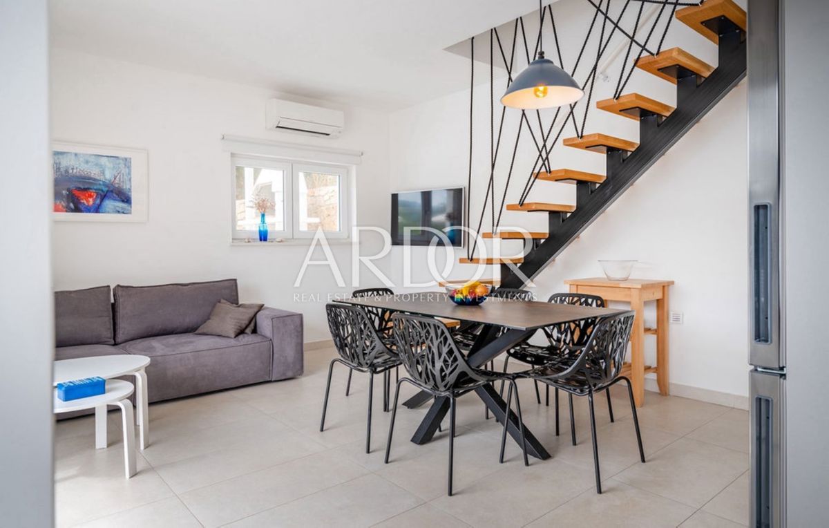 Hiša Žman, Sali, 172m2