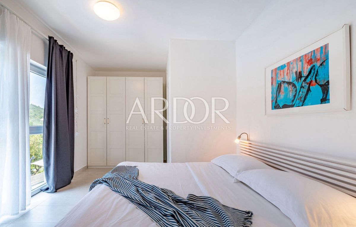 Hiša Žman, Sali, 172m2