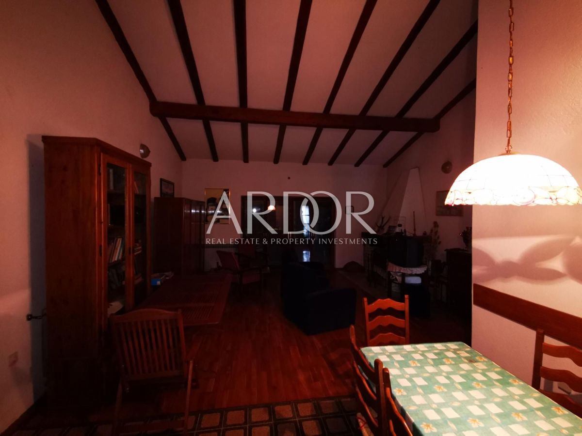 Hiša Dobrinj, 139m2