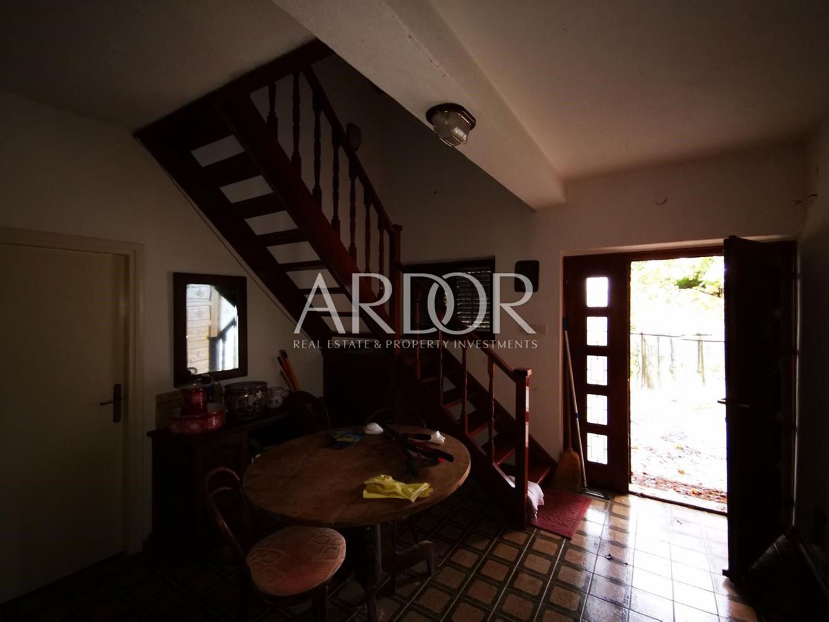 Hiša Dobrinj, 139m2