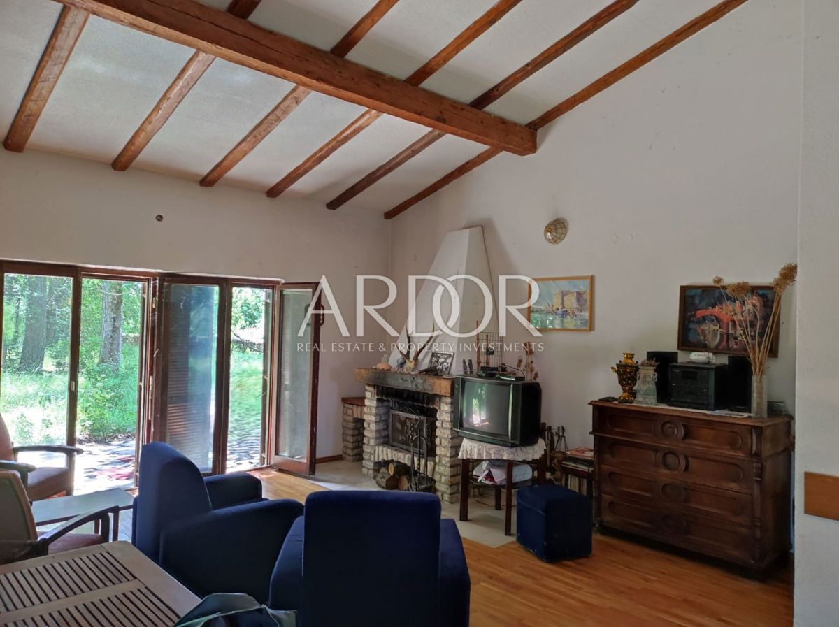 Hiša Dobrinj, 139m2