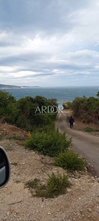 Zemljišče Ustrine, Mali Lošinj, 5.401m2