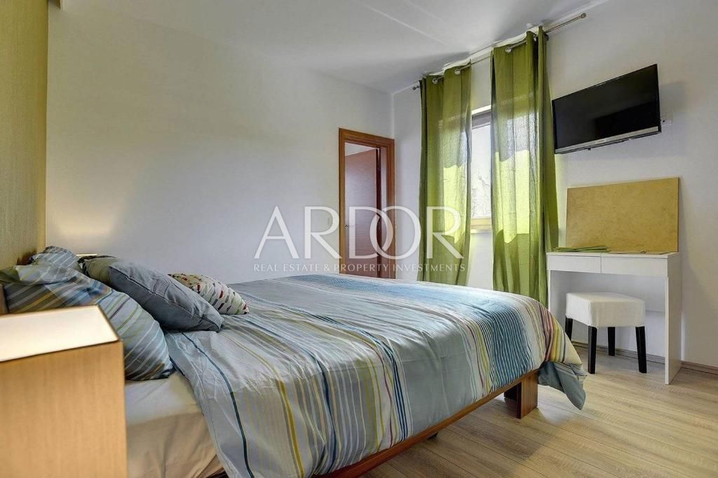 Hiša Rovinjsko Selo, Rovinj, 385m2