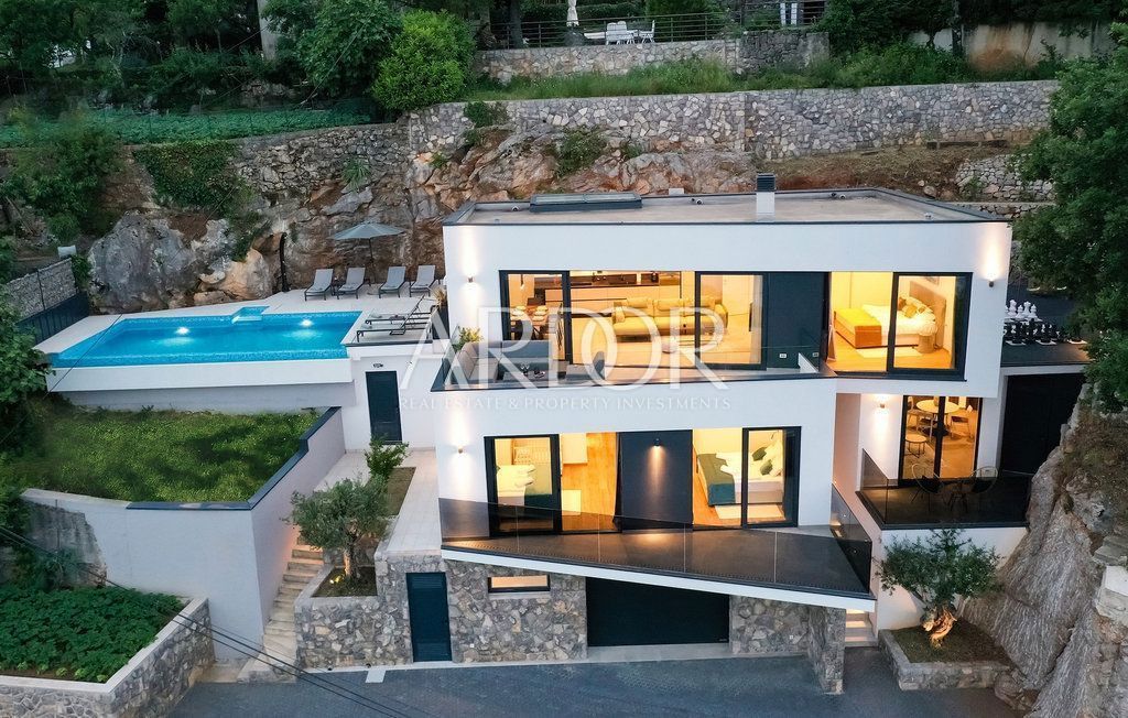 Hiša Veprinac, Opatija - Okolica, 200m2