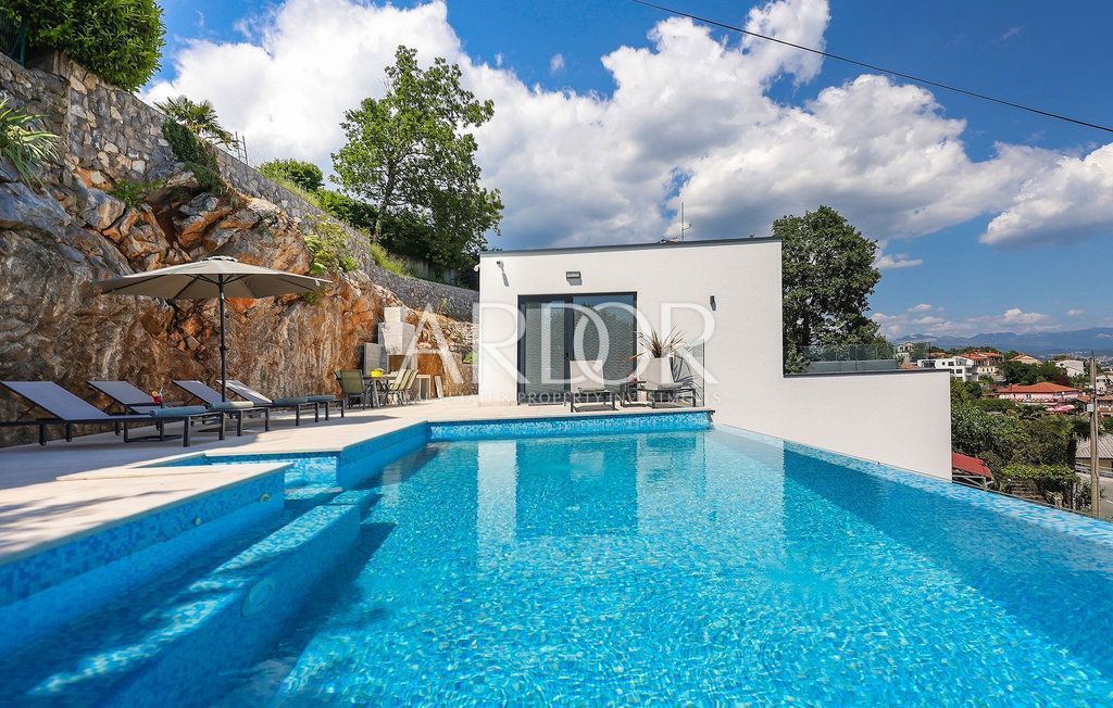 Hiša Veprinac, Opatija - Okolica, 200m2