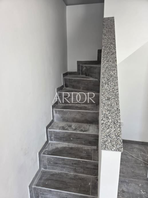 Hiša Bribir, Vinodolska Općina, 80m2