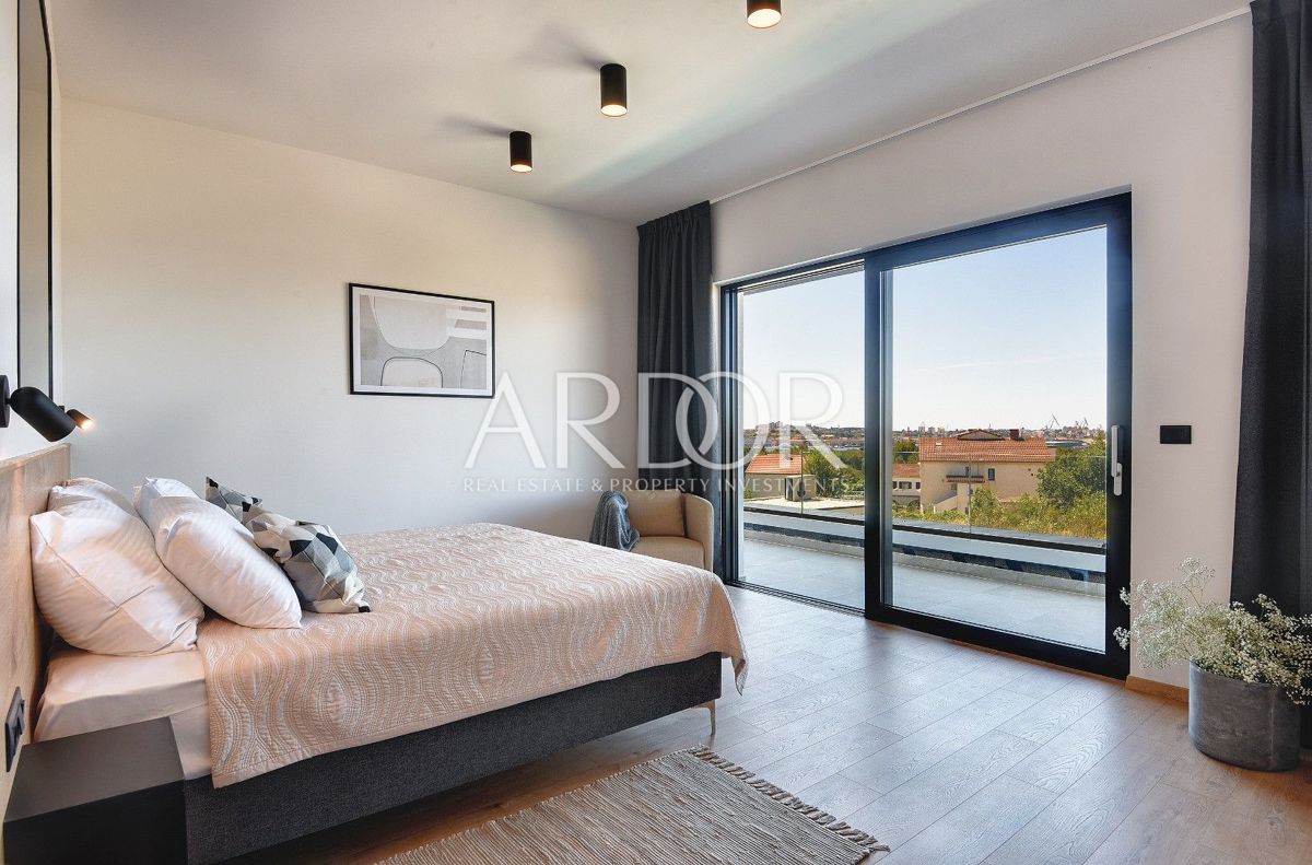 Vila Centar, Pula, 470m2