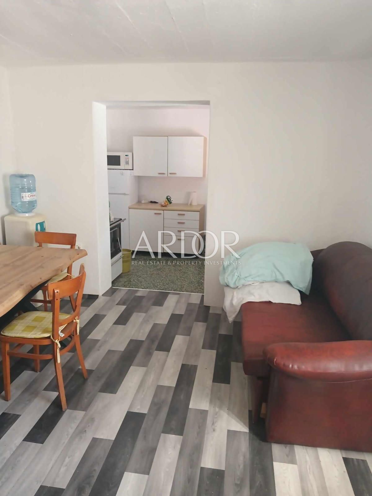 Hiša Privlaka, 90m2