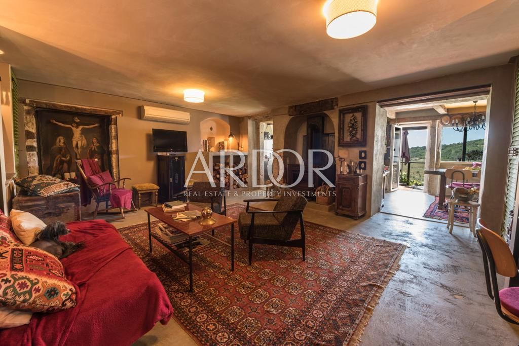 Apartmaj Motovun, 123m2