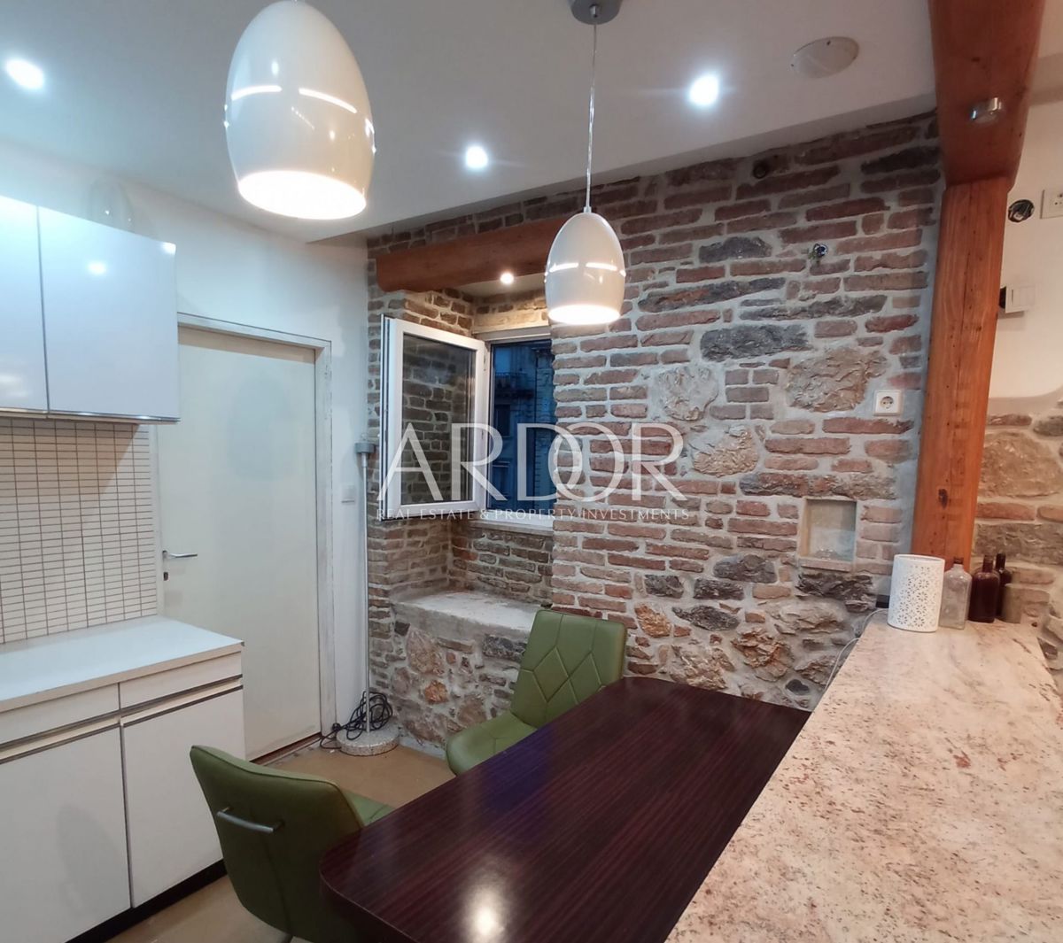 Apartmaj Centar, Rijeka, 100m2