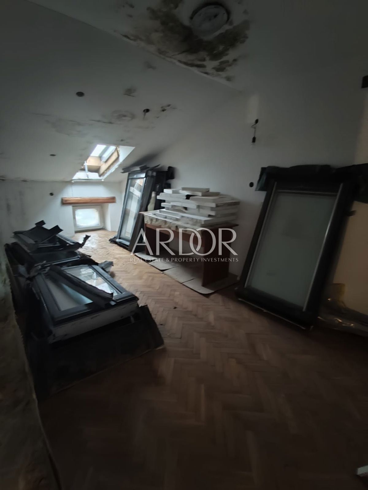 Apartmaj Centar, Rijeka, 100m2