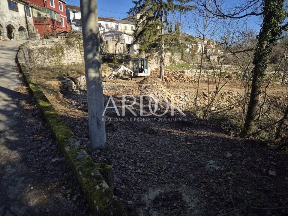 Zemljišče Jurdani, Matulji, 800m2