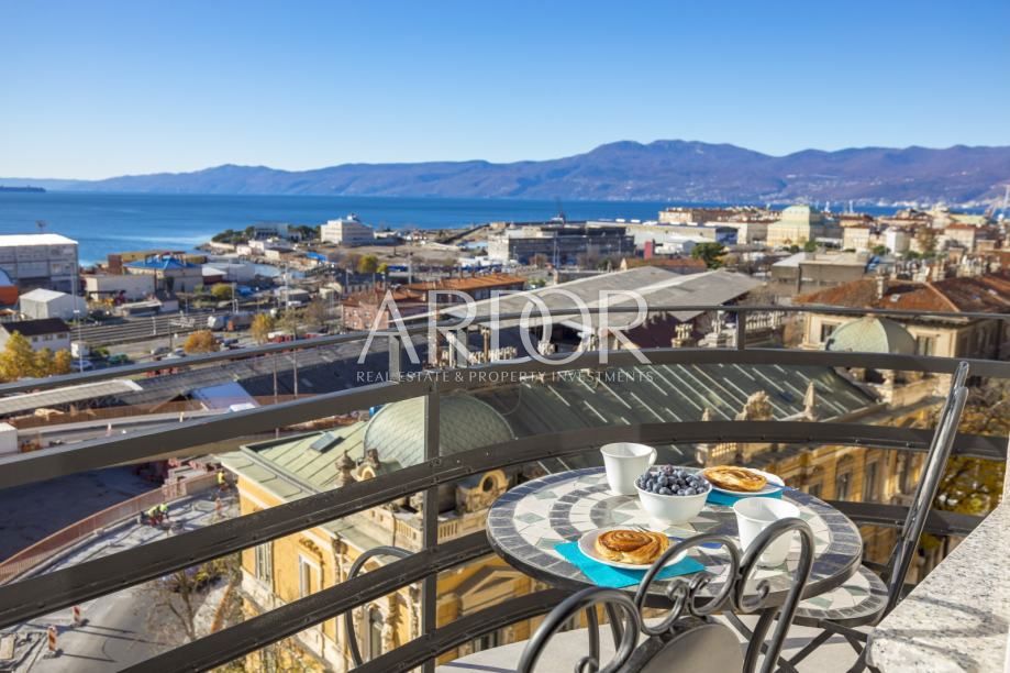 Apartmaj Centar, Rijeka, 156,14m2