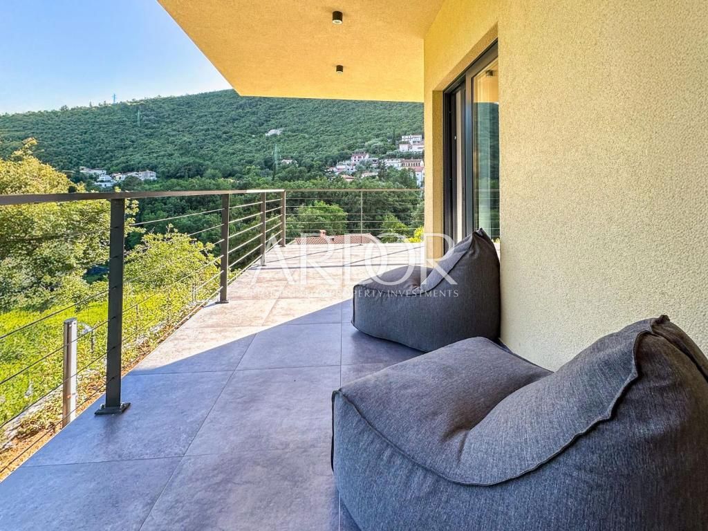 Hiša Mošćenička Draga, 219m2