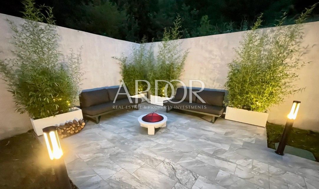 Hiša Mošćenička Draga, 219m2