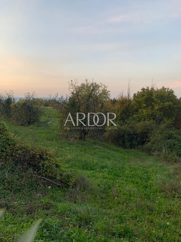 Zemljišče Butoniga, Pazin - Okolica, 44.000m2