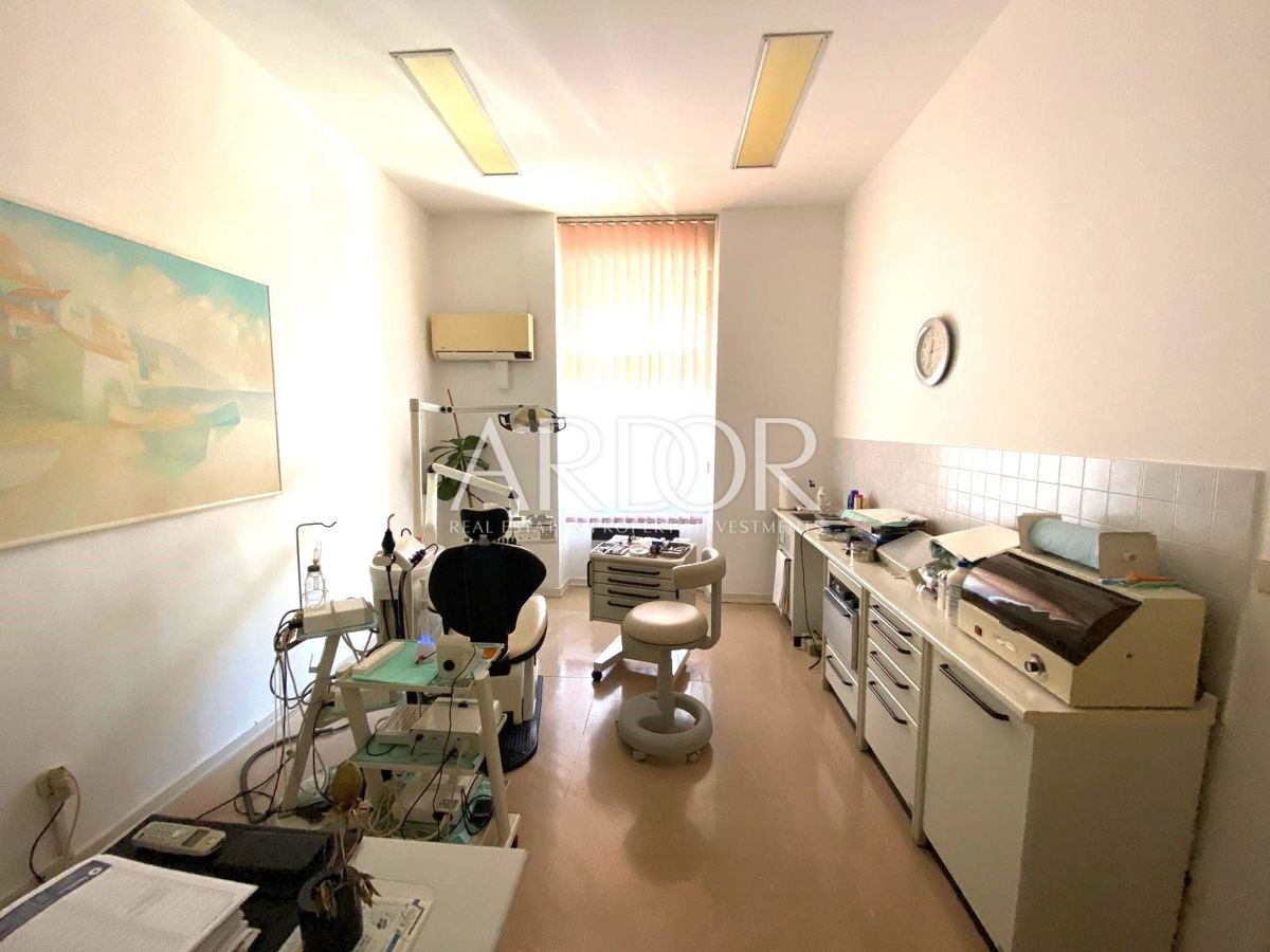 Poslovni prostor Centar, Rijeka, 141,40m2