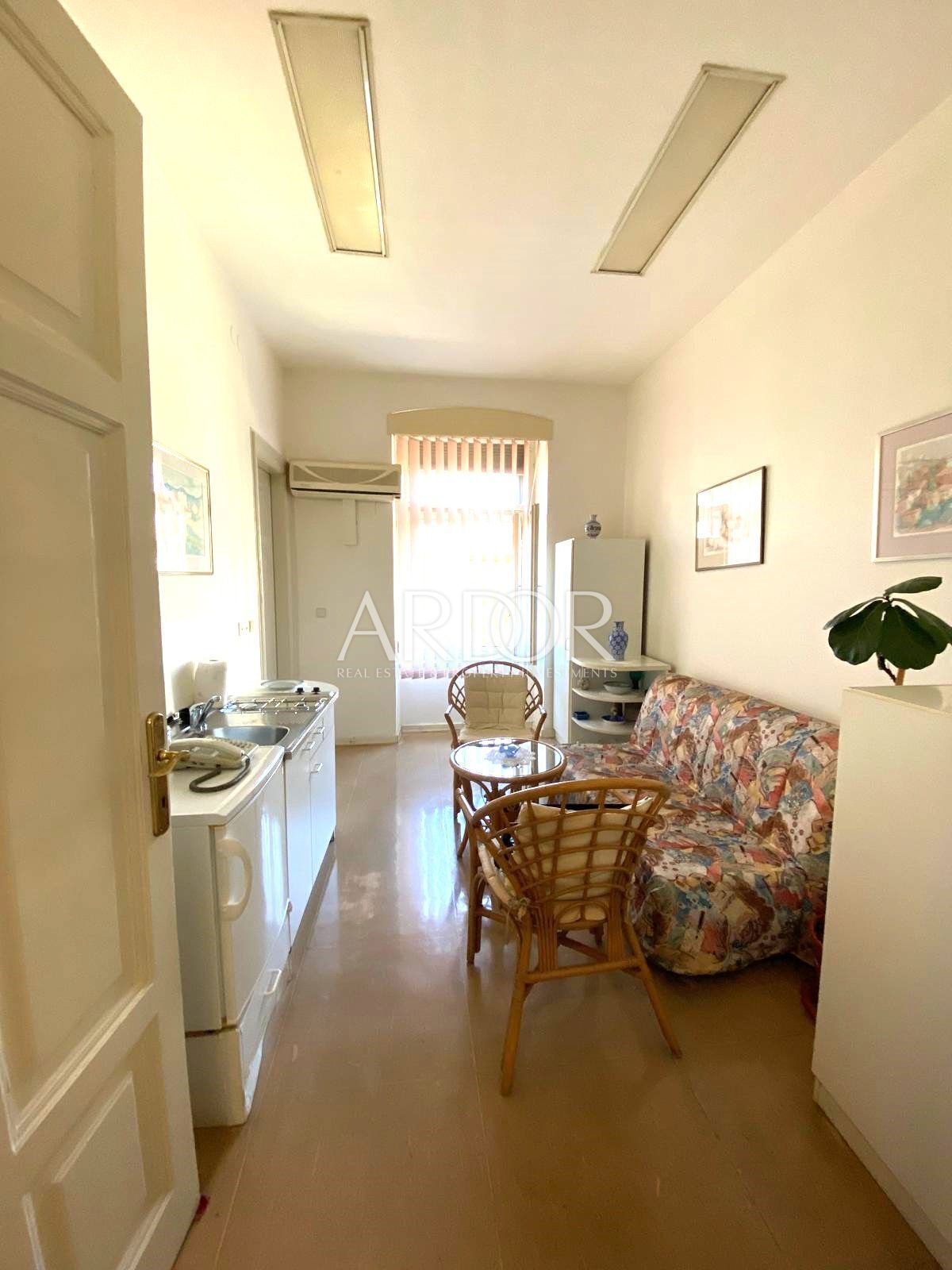 Poslovni prostor Centar, Rijeka, 141,40m2