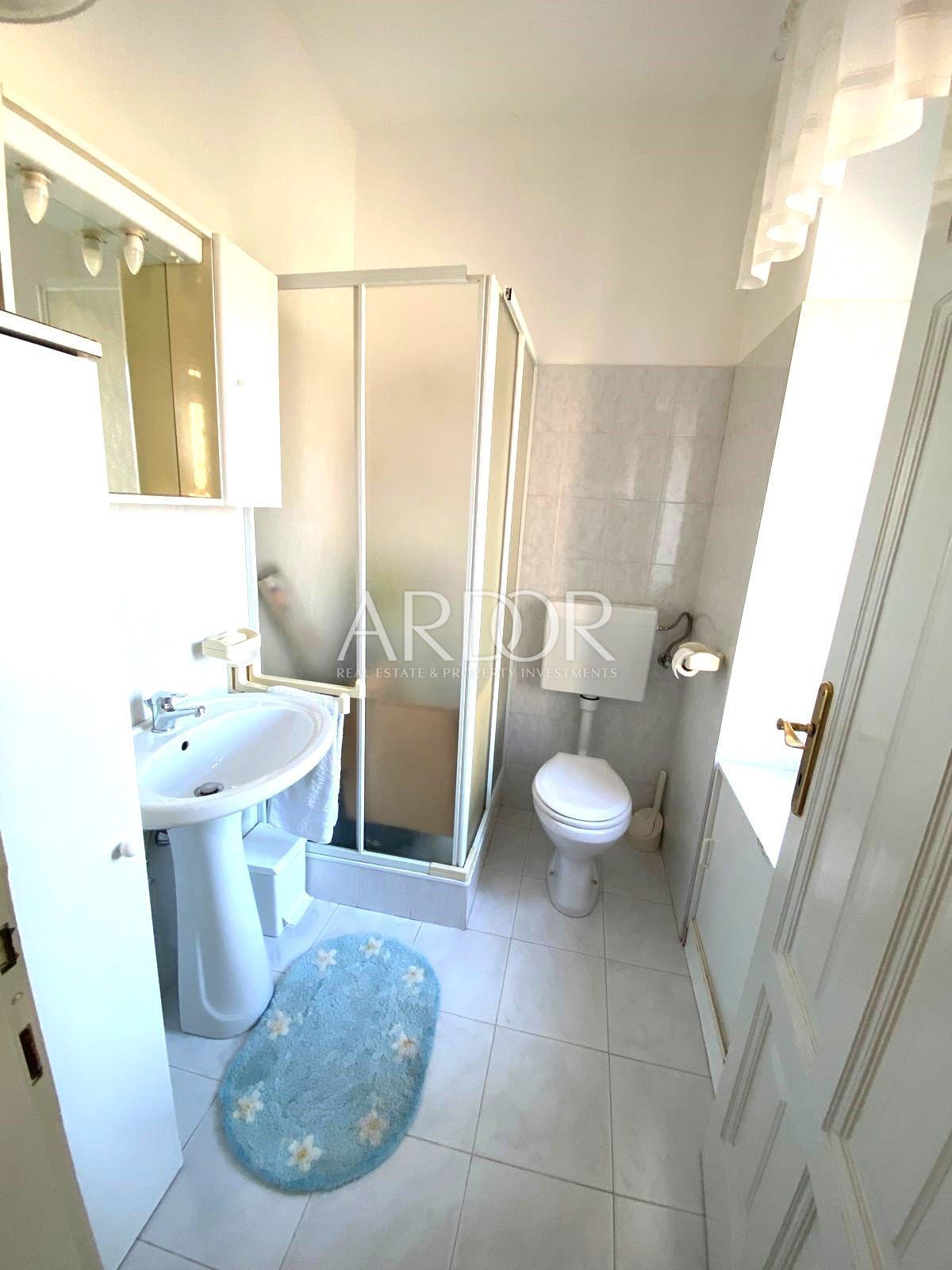 Poslovni prostor Centar, Rijeka, 141,40m2