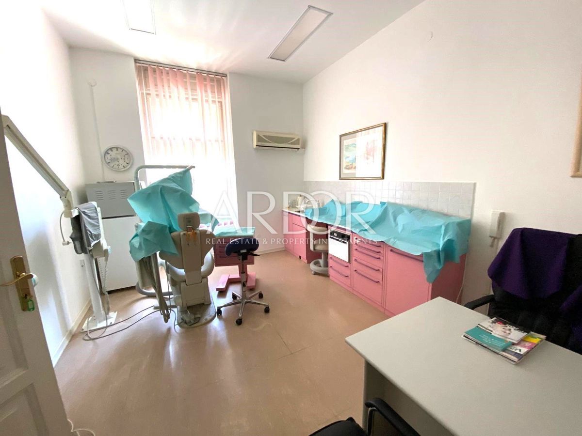 Poslovni prostor Centar, Rijeka, 141,40m2