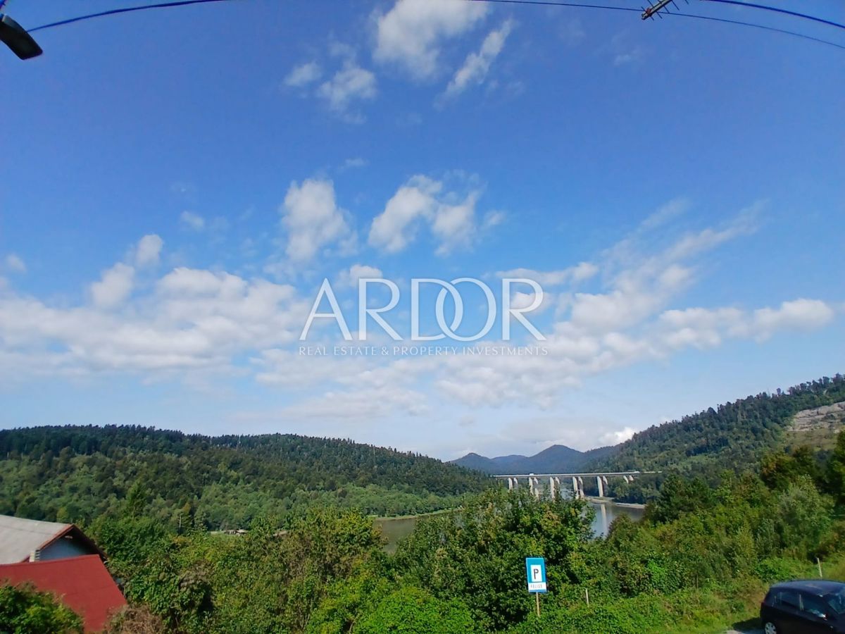 Hiša Fužine, 100m2