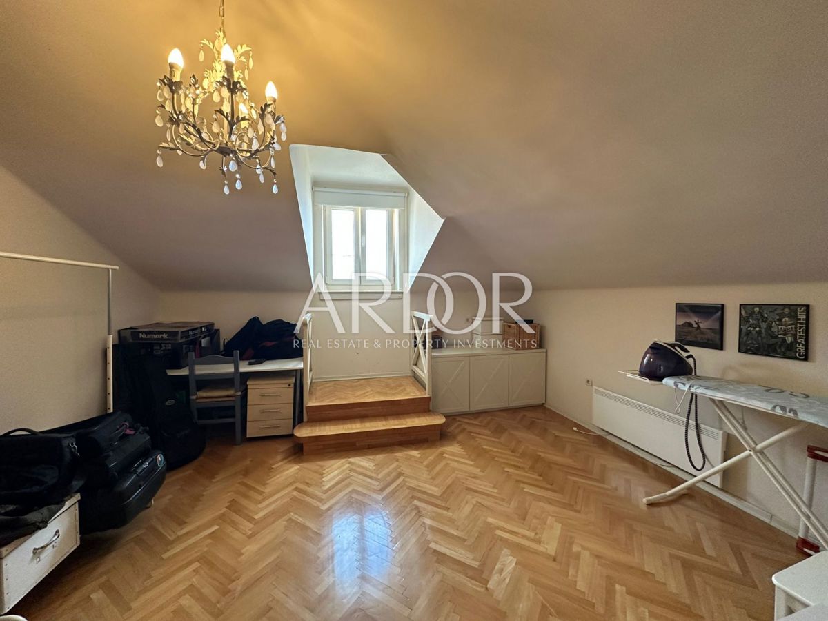 Apartmaj Opatija - Centar, Opatija, 139m2