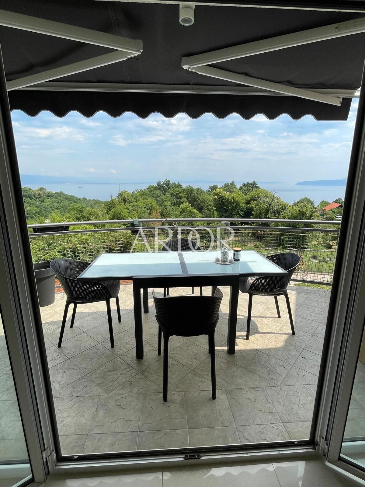 Hiša Poljane, Opatija - Okolica, 567m2