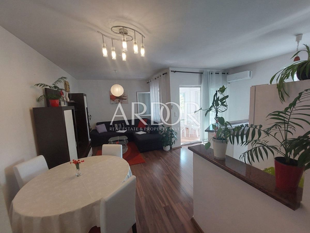 Apartmaj Novi Vinodolski, 65,40m2