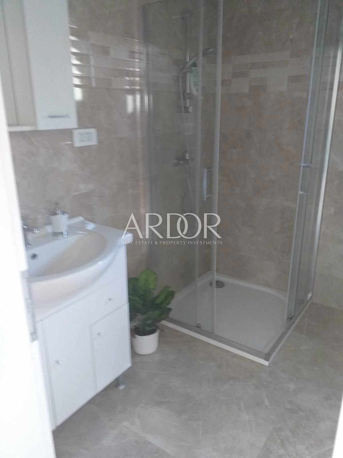 Hiša Barbat na Rabu, Rab, 70m2