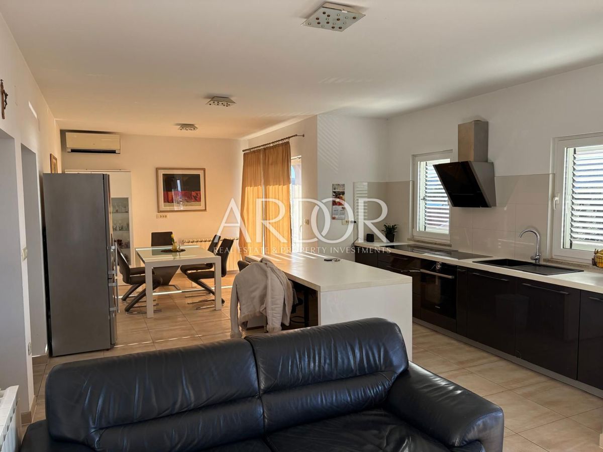 Apartmaj Barbat na Rabu, Rab, 163m2