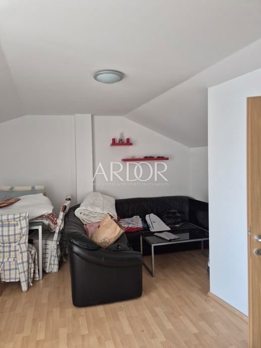 Hiša Novi Vinodolski, 190m2