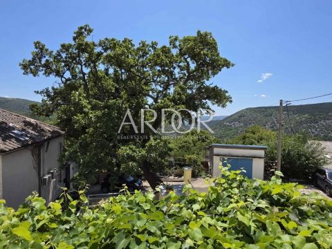 Hiša Grižane-Belgrad, Vinodolska Općina, 80m2