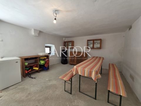 Hiša Grižane-Belgrad, Vinodolska Općina, 80m2