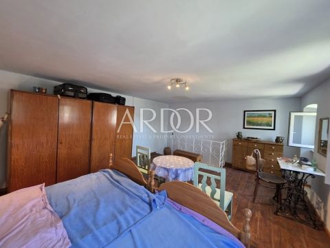 Hiša Grižane-Belgrad, Vinodolska Općina, 80m2