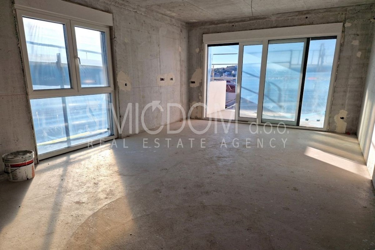 Penthouse apartmaji na vrhunski lokaciji, Čiovo