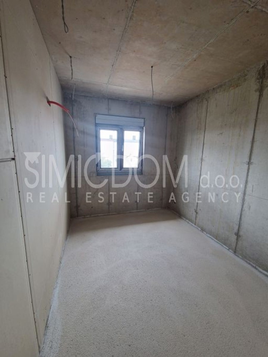 Luksuzni penthouse blizu morja, Kaštel Kambelovac
