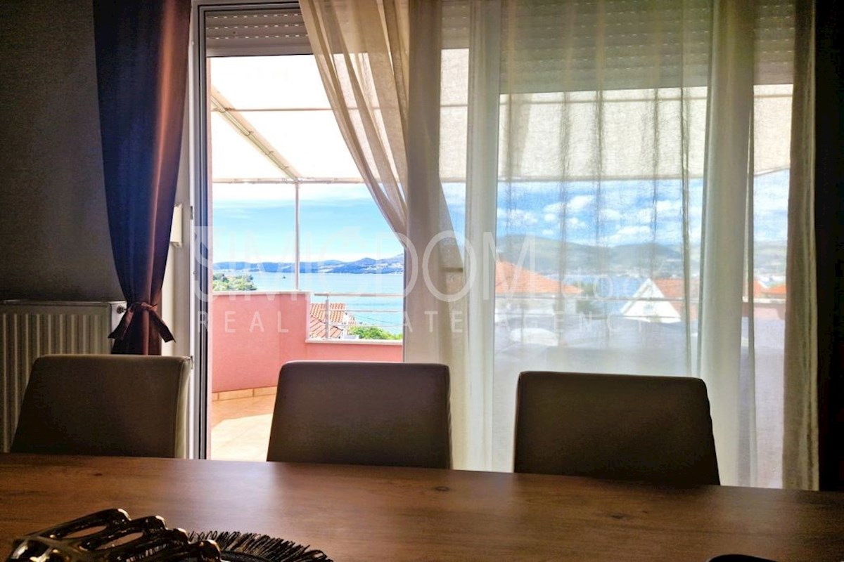 Samostojna hiša z velikim vrtom blizu morja, Čiovo