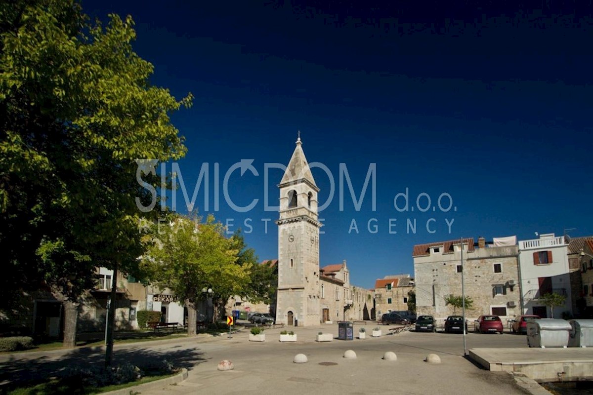 Stanovanje v bližini vseh ugodnosti, Kaštela