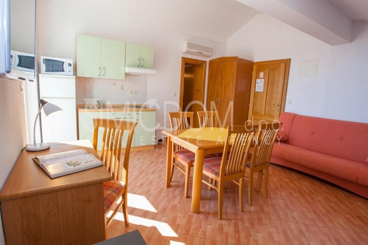 Apartmajska vila druga vrsta do morja, Makarska riviera