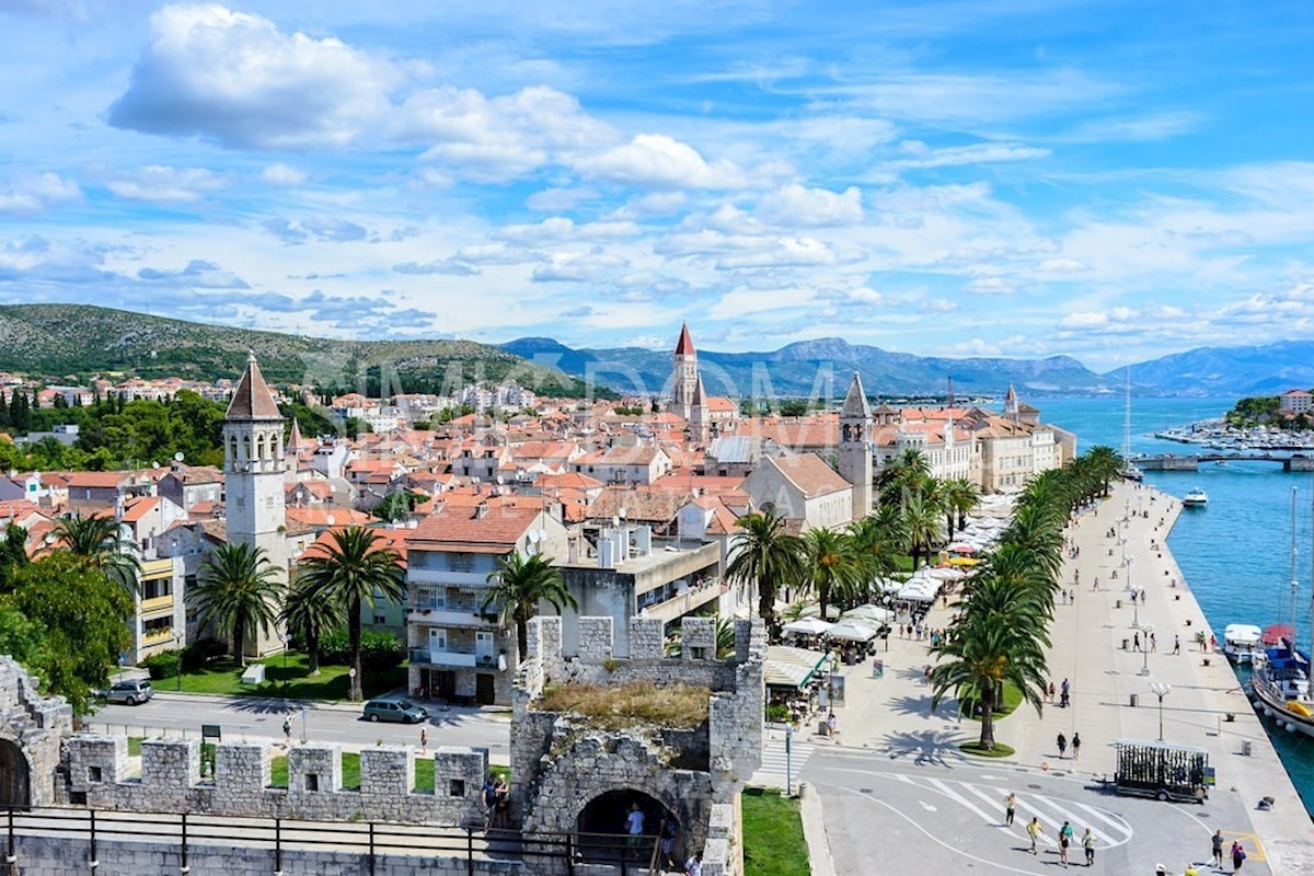 Prostorno gradbeno zemljišče s pogledom, Čiovo