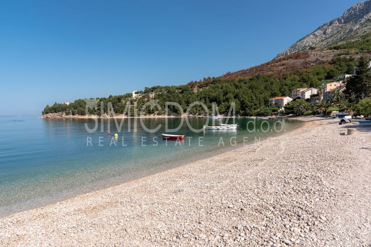 Apartmajska hiša z odprtim pogledom, Omiš