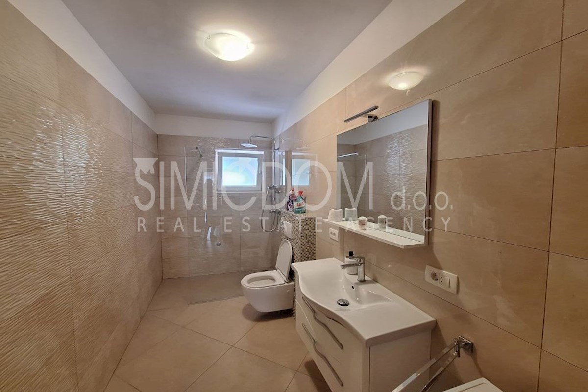 Apartmajska hiša 110 m od morja, Duće