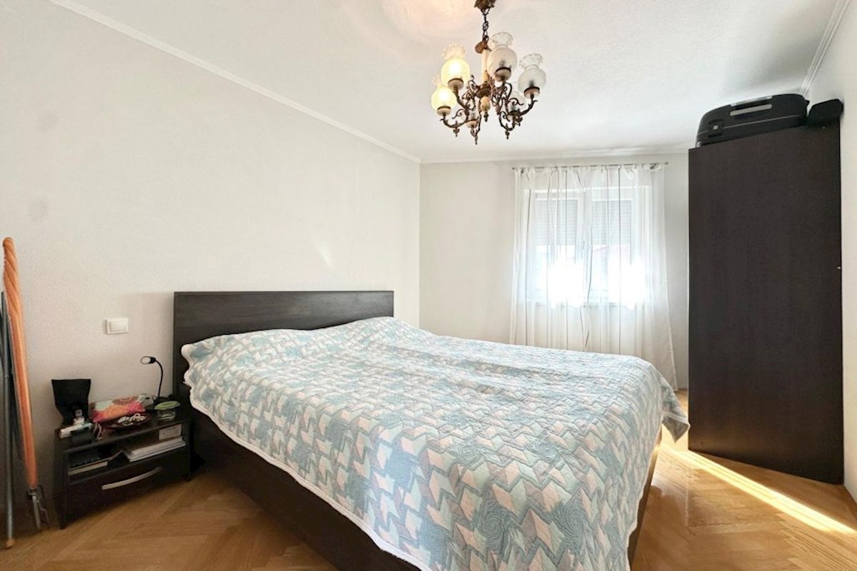 Opremljeno enosobno stanovanje v bližini plaže, Čiovo