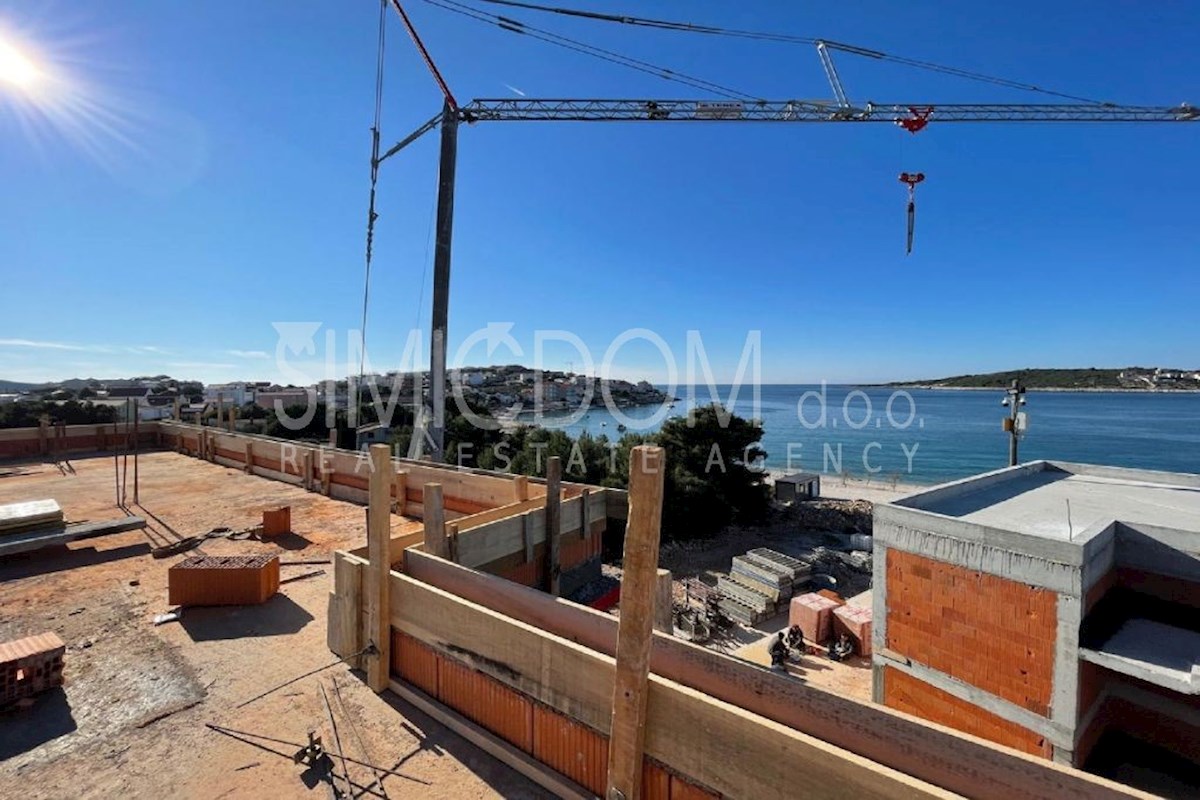 Penthouse v novogradnji, Sevid